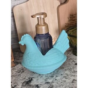 Hen On Nest. Hen On Nest Soap Holder Teal